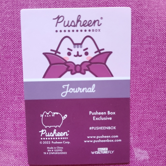 Pusheen Box Exclusive Journal Fall 2022 Vampire Cat Culturefly Subscription - Picture 2 of 3